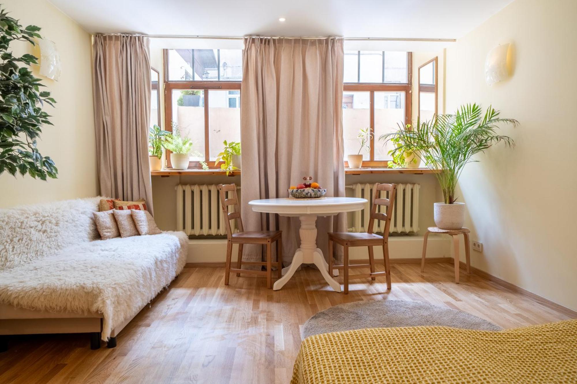 Cozy Suite With Inner Yard VNO Eksteriør bilde