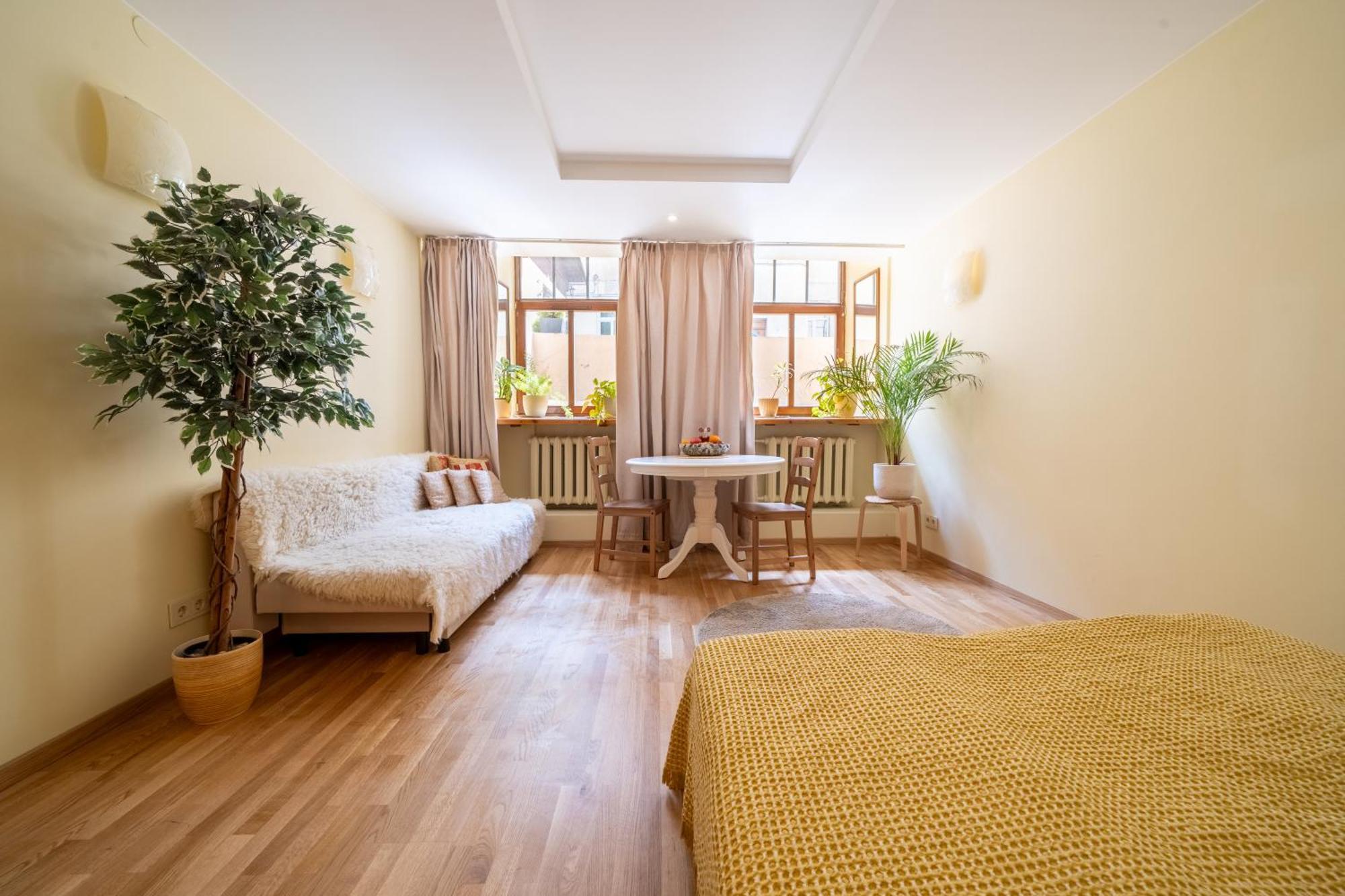 Cozy Suite With Inner Yard VNO Eksteriør bilde